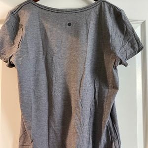 Lululemon V neck t shirt